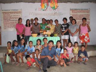 Unitarians of all ages gather in a congregation in the Philippines.